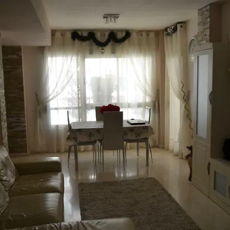 Wildhoney Apartment *
